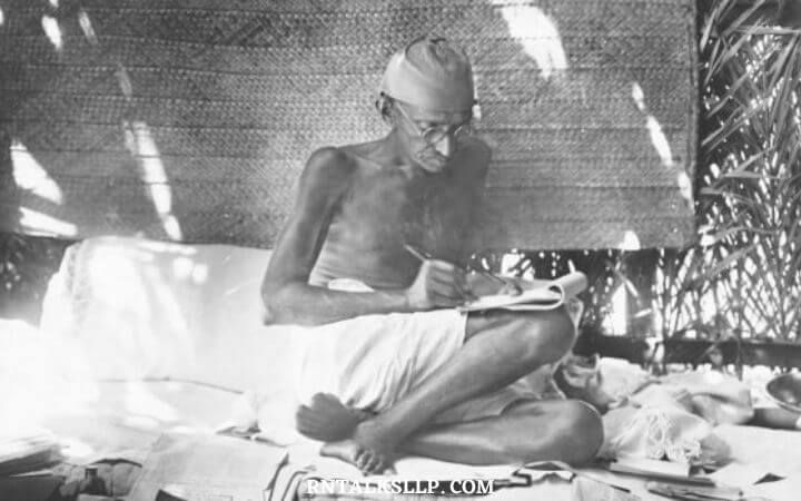 30 Quiz Questions On Mahatma Gandhi With Answers