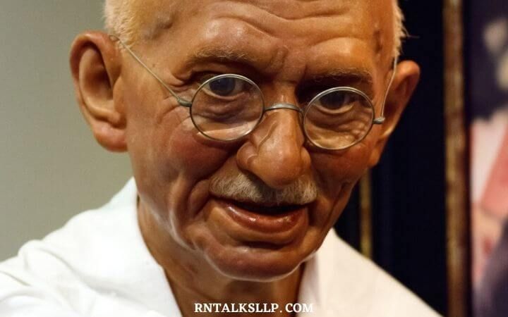 30 Quiz Questions On Mahatma Gandhi With Answers
